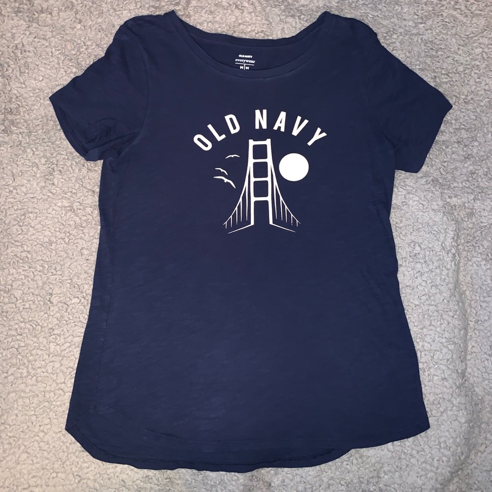 Old Navy T-shirt